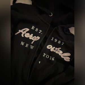 Aeropostale zip up